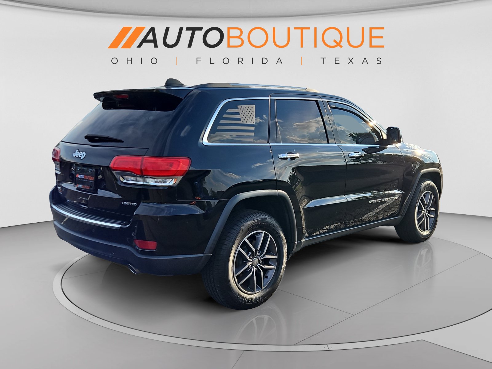 Used 2018 Jeep Grand Cherokee Limited AWD/4WD image 5