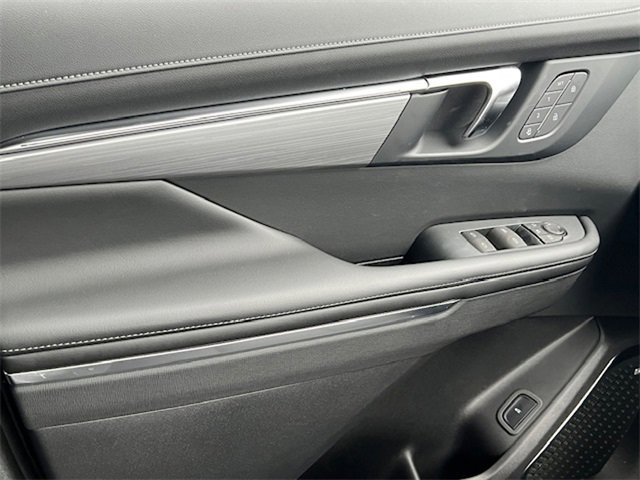 New 2025 Buick Enclave Preferred w/ Power Package image 30