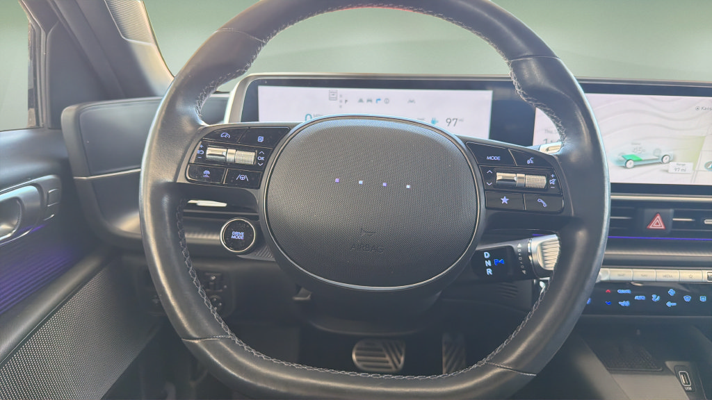 Used 2023 Hyundai Ioniq 6 Limited AWD/4WD image 18