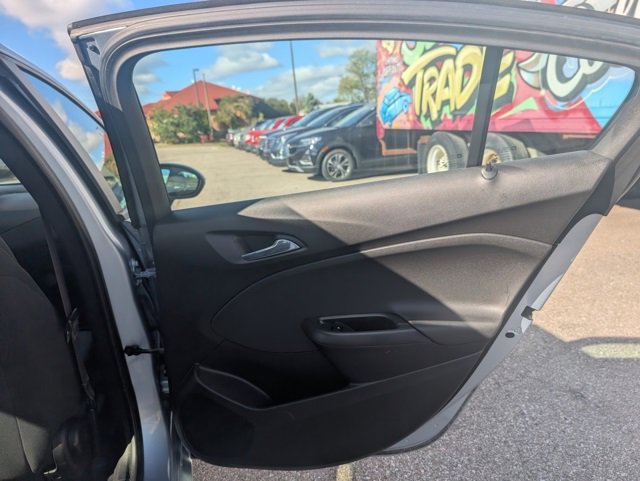 Used 2017 Chevrolet Cruze LS image 15