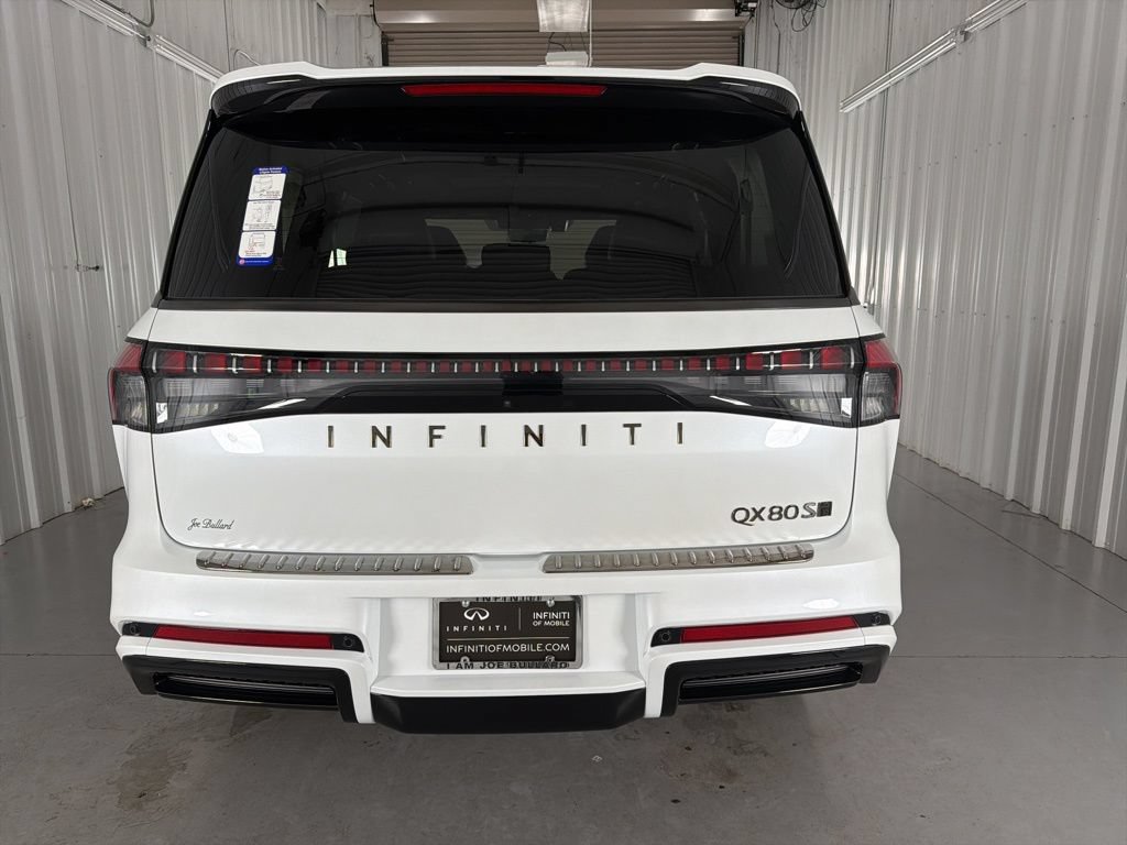 Certified 2026 INFINITI QX80 4WD w/ Sport Exterior Package image 6