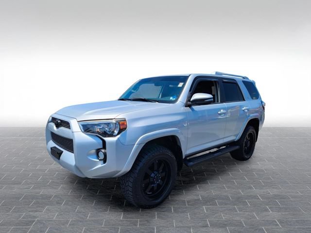 Used 2017 Toyota 4Runner SR5 Premium AWD/4WD image 3