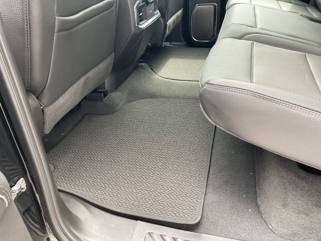 New 2024 GMC Sierra 2500 Denali w/ Technology Package image 33