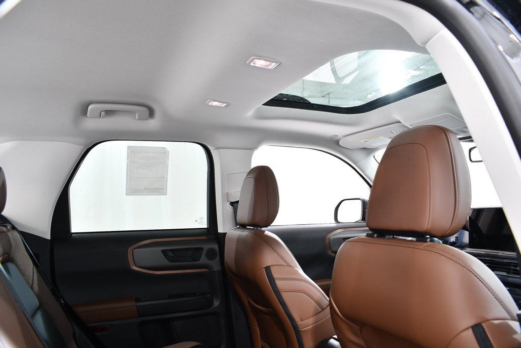 New 2025 Ford Bronco Sport Outer Banks w/ Outer Banks Tech Package+ image 18