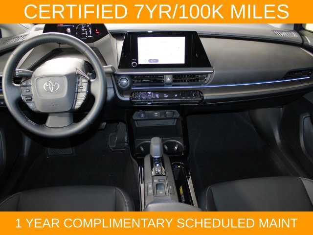 Used 2025 Toyota Prius XLE FWD image 15