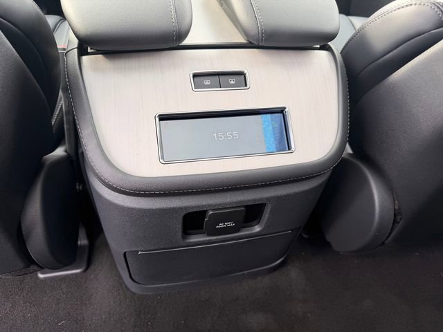 New 2025 Lincoln Navigator Reserve w/ Jet Appearance Package image 17