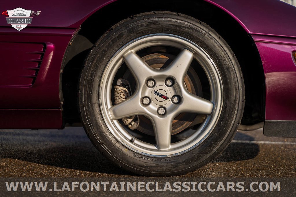 Used 1995 Chevrolet Corvette ZR1 image 30