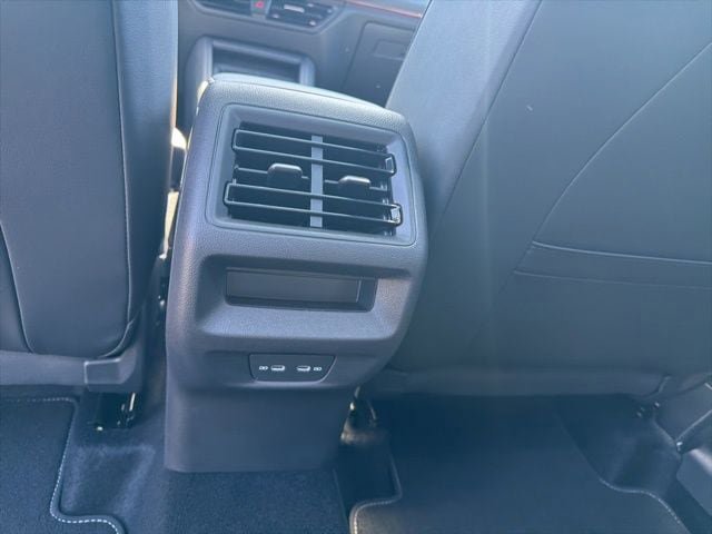 New 2026 Volkswagen Tiguan SE R-Line image 21