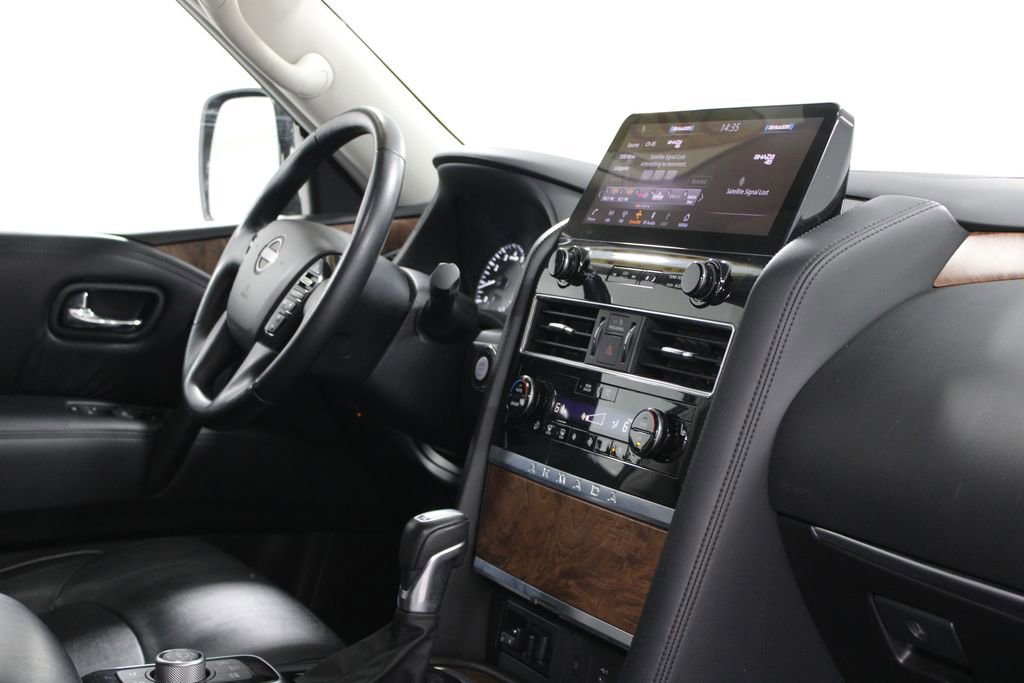 Used 2024 Nissan Armada SL image 33