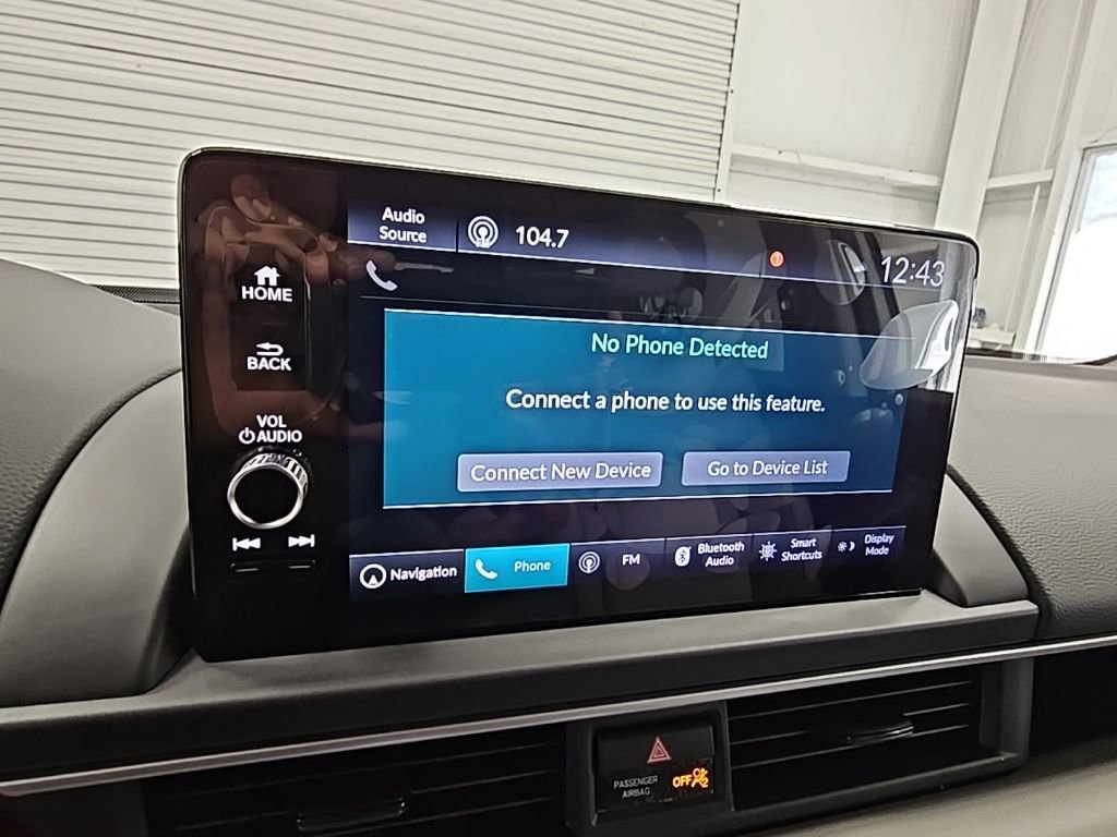 New 2025 Honda Pilot Touring image 15