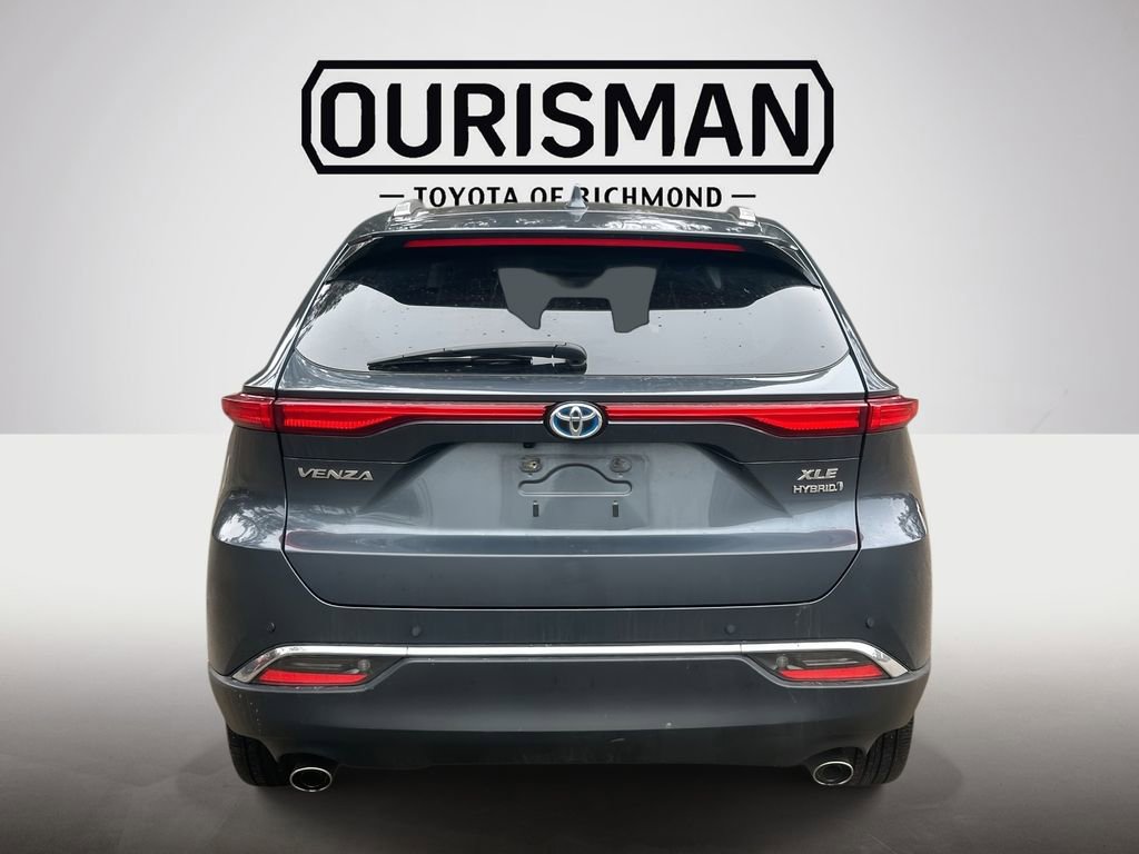 Certified 2021 Toyota Venza XLE w/ Softex Package image 6