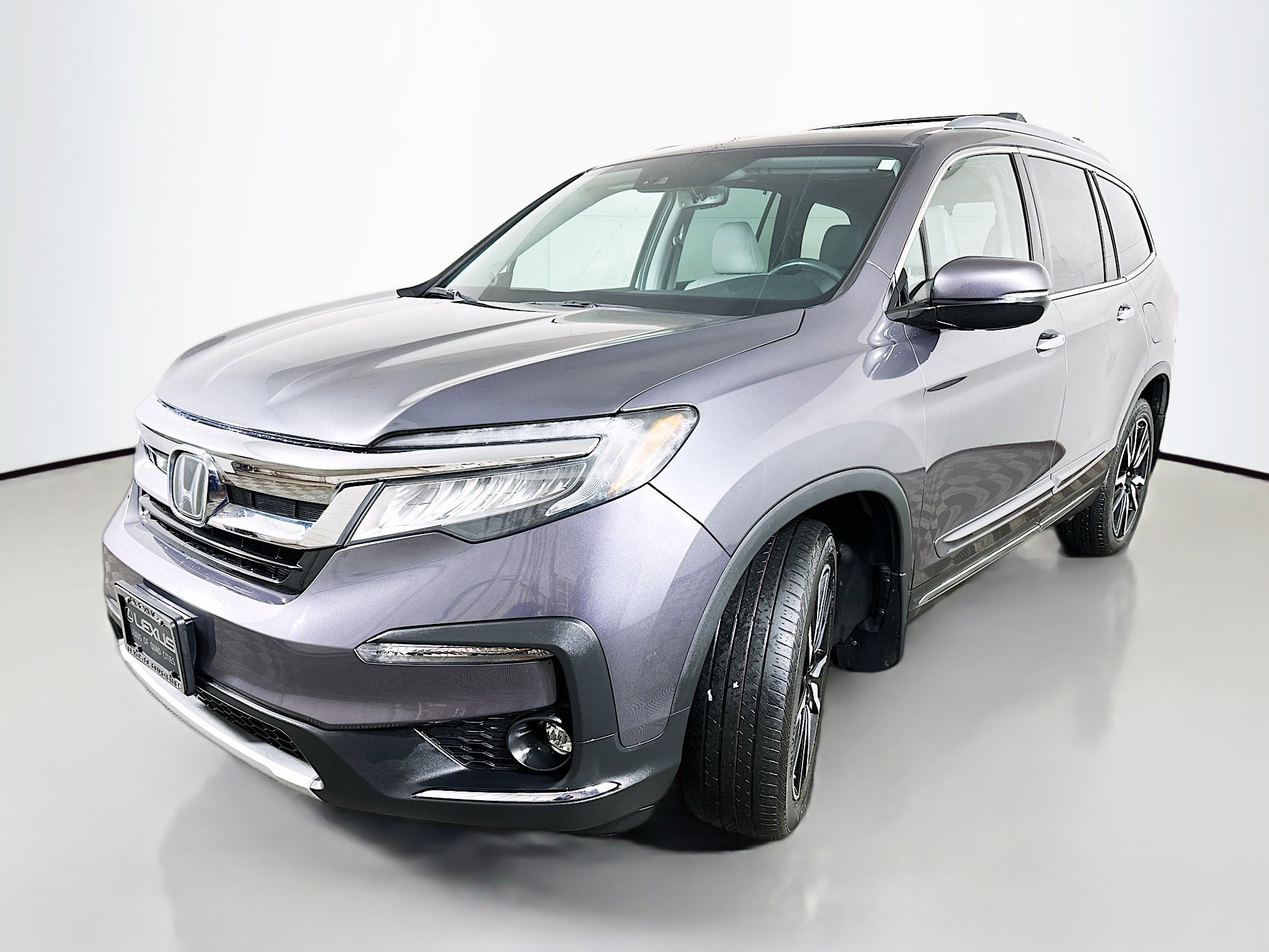 Used 2020 Honda Pilot Elite image 3