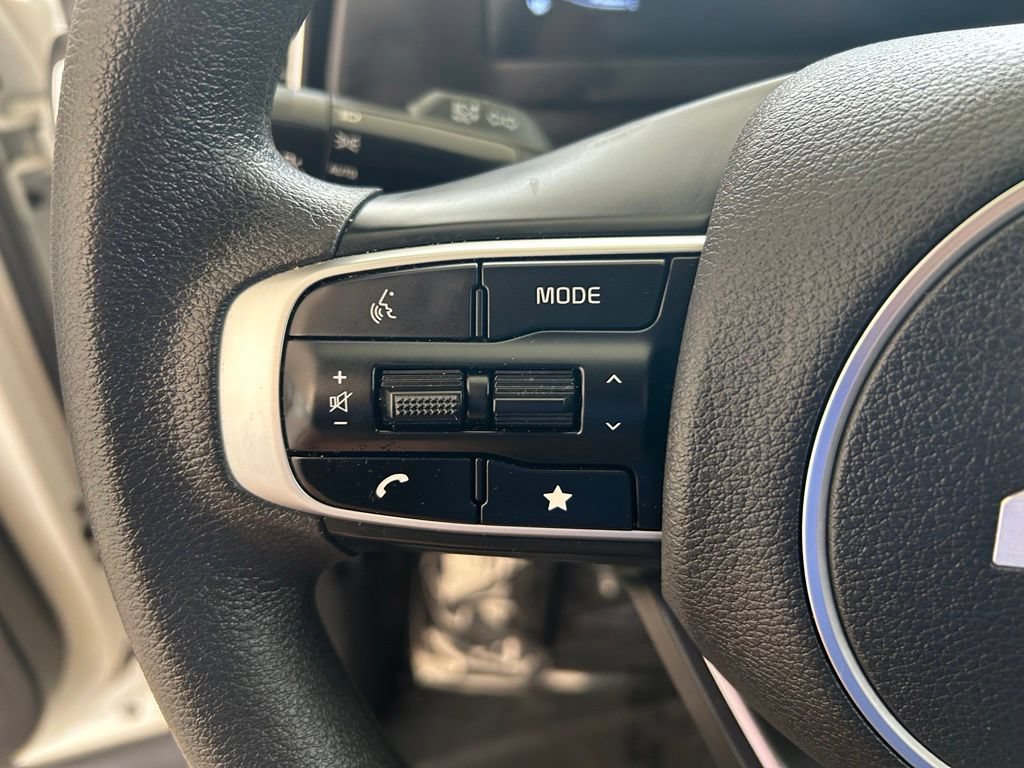 Used 2024 Kia Sportage LX FWD image 40