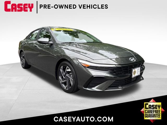 Used 2024 Hyundai Elantra SEL w/ Convenience Package