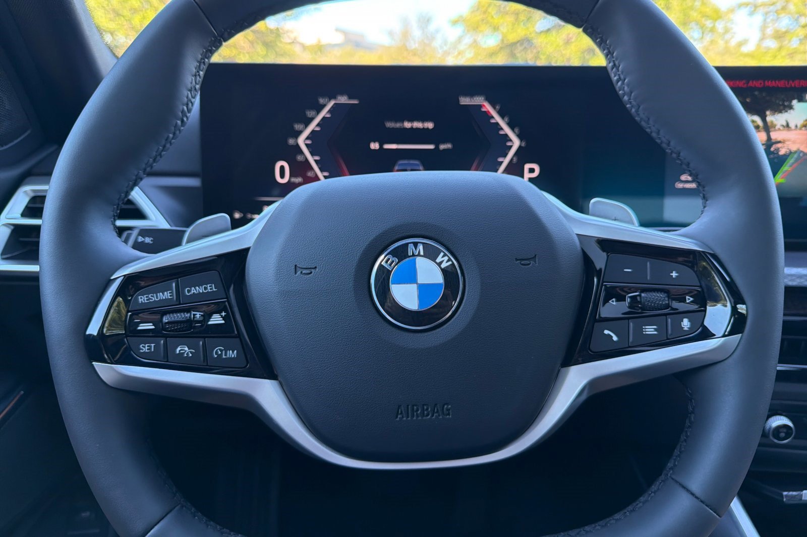 Used 2025 BMW 330i Sedan w/ Premium Package RWD image 29