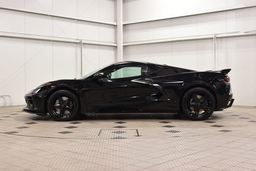 New 2026 Chevrolet Corvette Stingray Premium Cpe w/ Z51 Performance Package RWD image 4