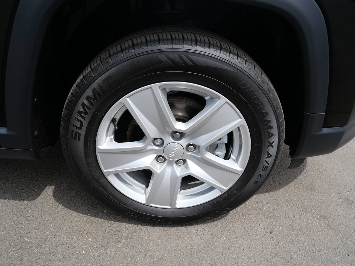 Used 2022 Jeep Compass Latitude w/ Convenience Group AWD/4WD image 38