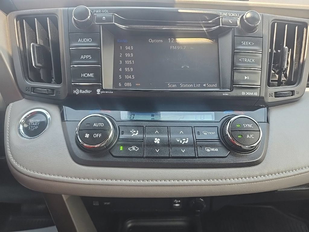 Used 2018 Toyota RAV4 XLE w/ Plus Extra Value Package AWD/4WD image 17