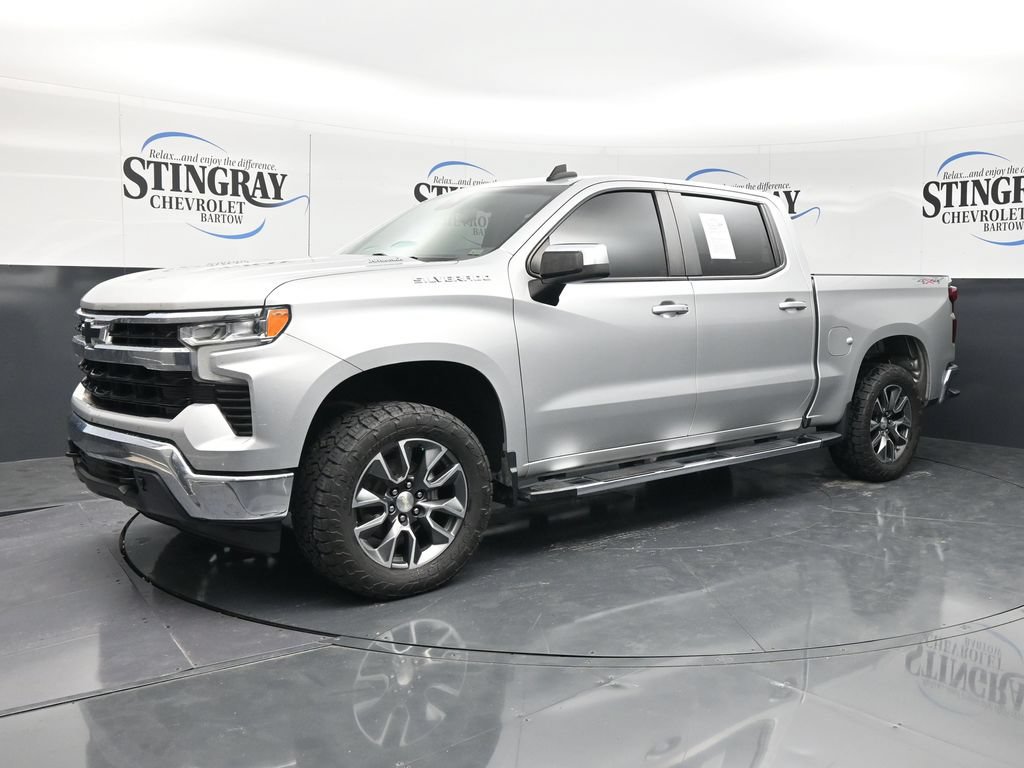 Used 2022 Chevrolet Silverado 1500 LT AWD/4WD image 4