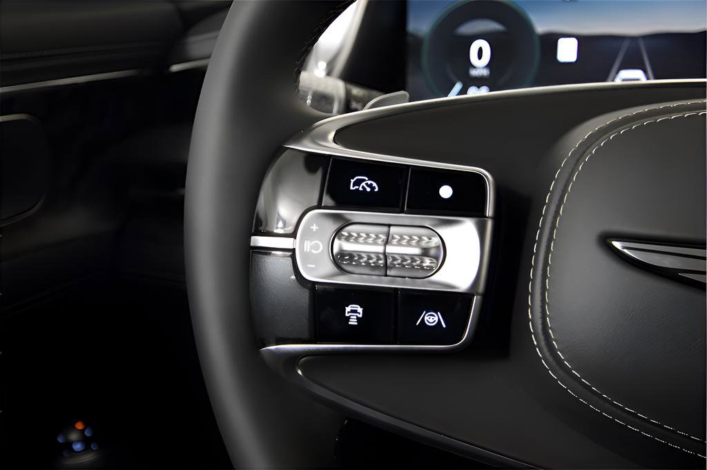 New 2025 Genesis G90 3.5T image 10