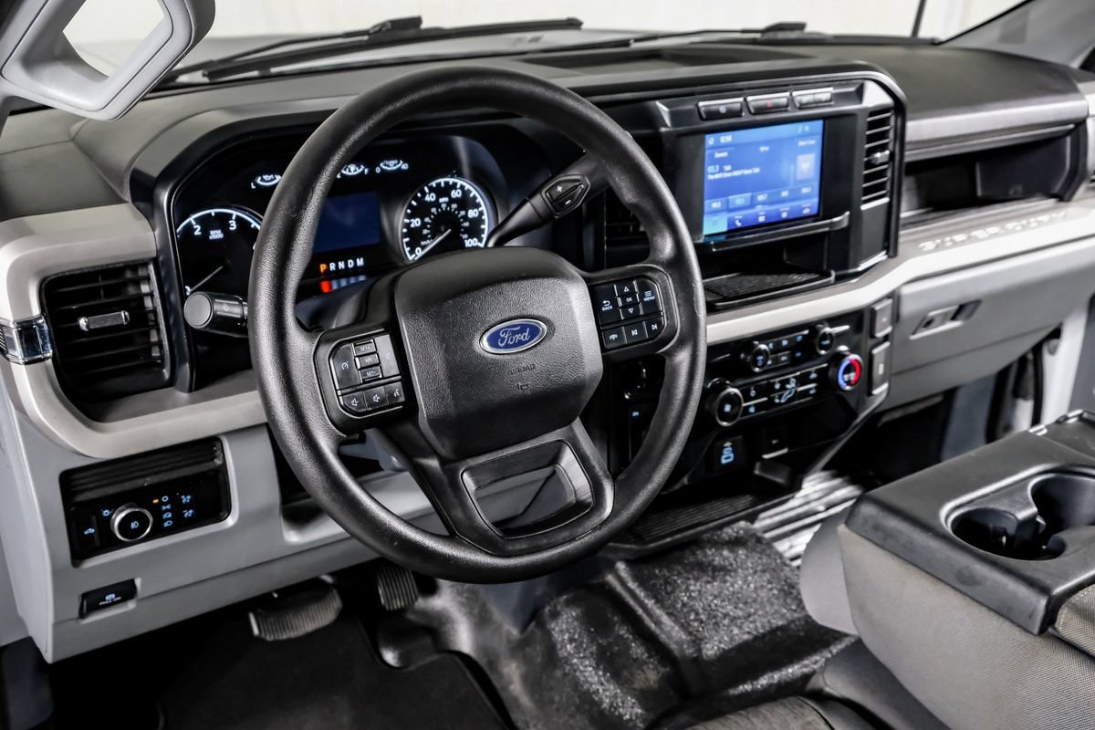 Used 2024 Ford F350 XL w/ XL Driver Assist Package AWD/4WD image 16