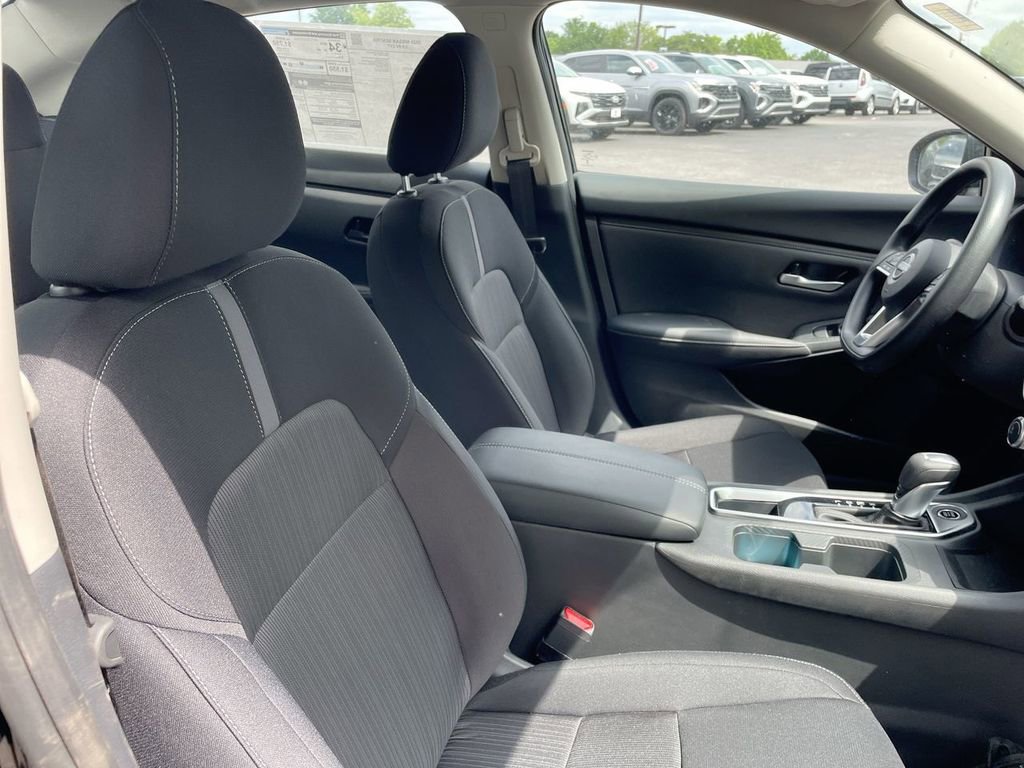 Certified 2025 Nissan Sentra SV w/ Trunk Package image 32