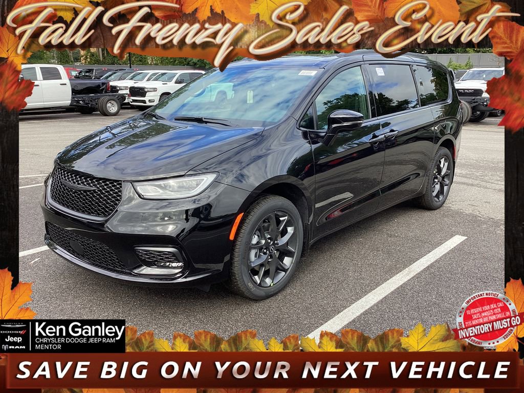New 2026 Chrysler Pacifica Limited
