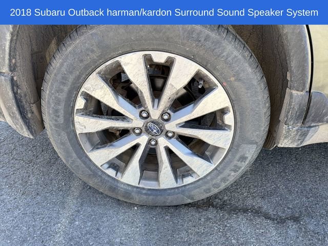 Used 2018 Subaru Outback 3.6R Touring AWD/4WD image 9