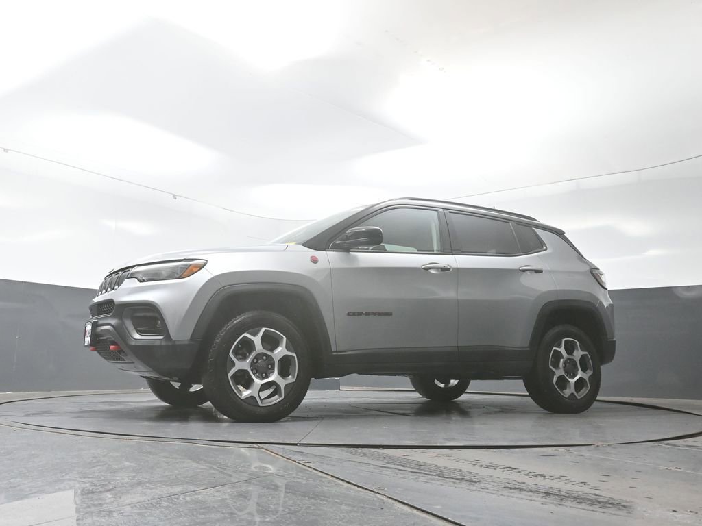 Used 2022 Jeep Compass Trailhawk w/ Trailhawk Elite Group image 54