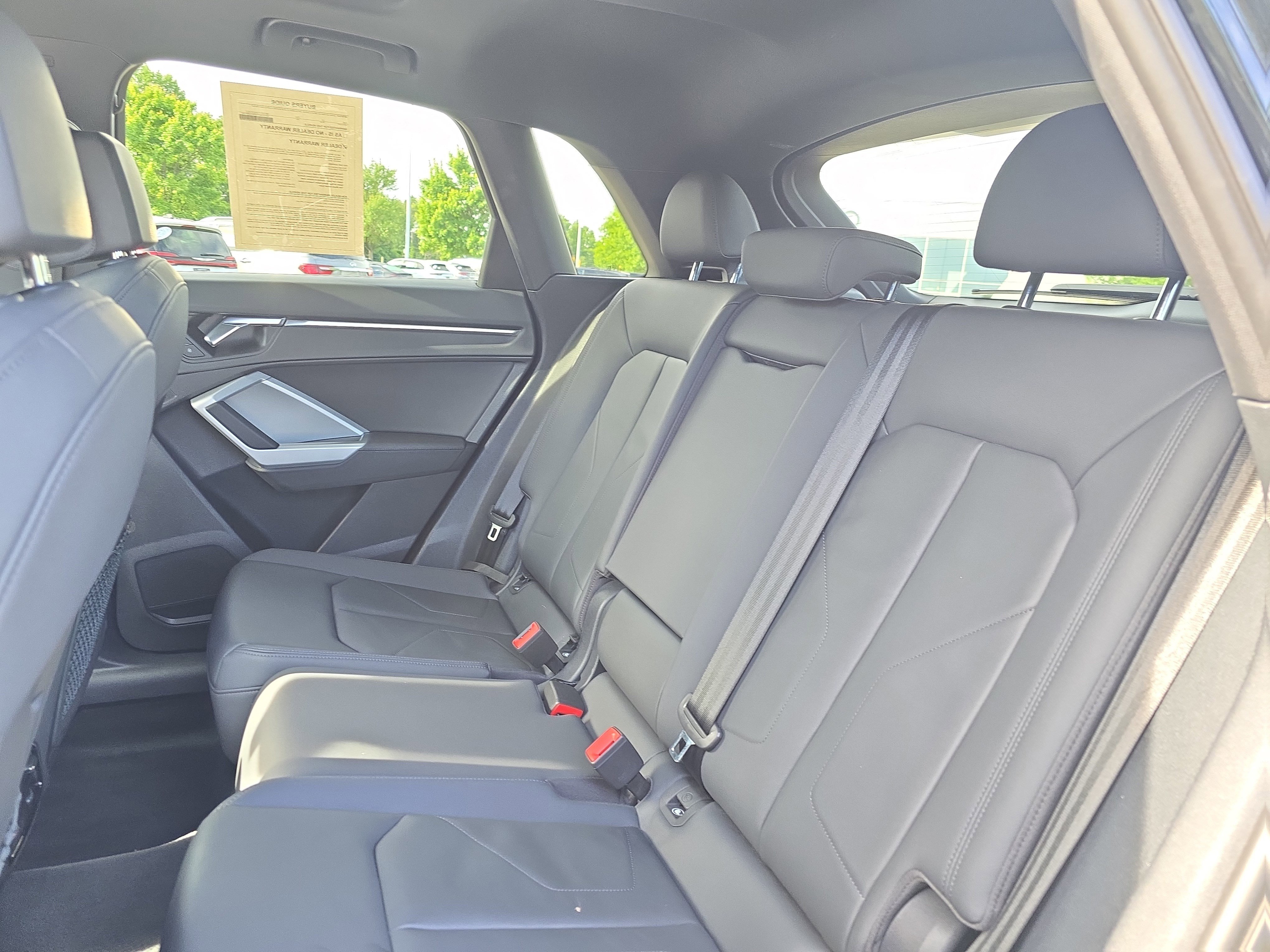 Used 2022 Audi Q3 2.0T Premium w/ Convenience Package AWD/4WD image 14