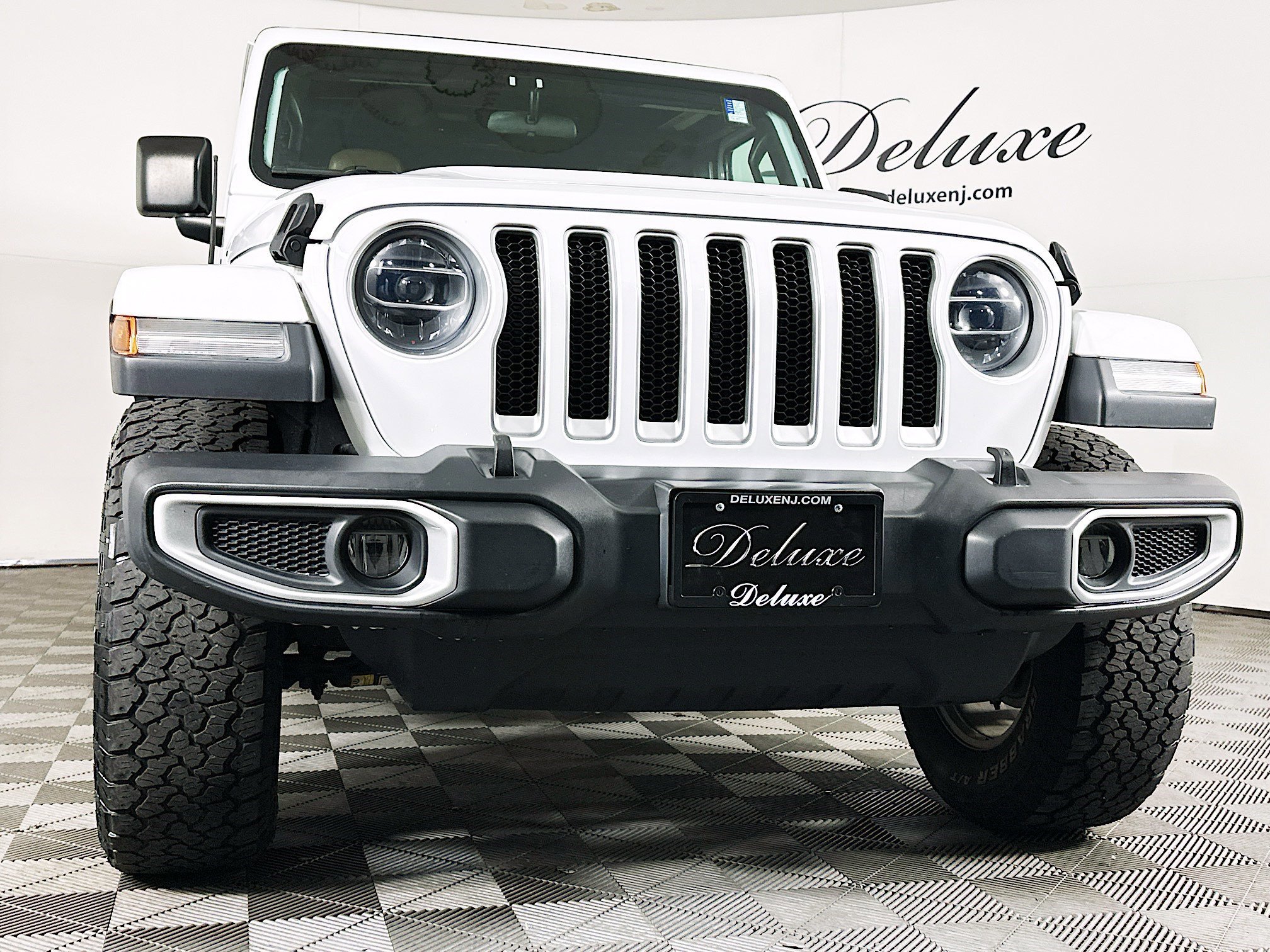 Used 2020 Jeep Wrangler Unlimited Sahara w/ LED Lighting Group AWD/4WD image 30