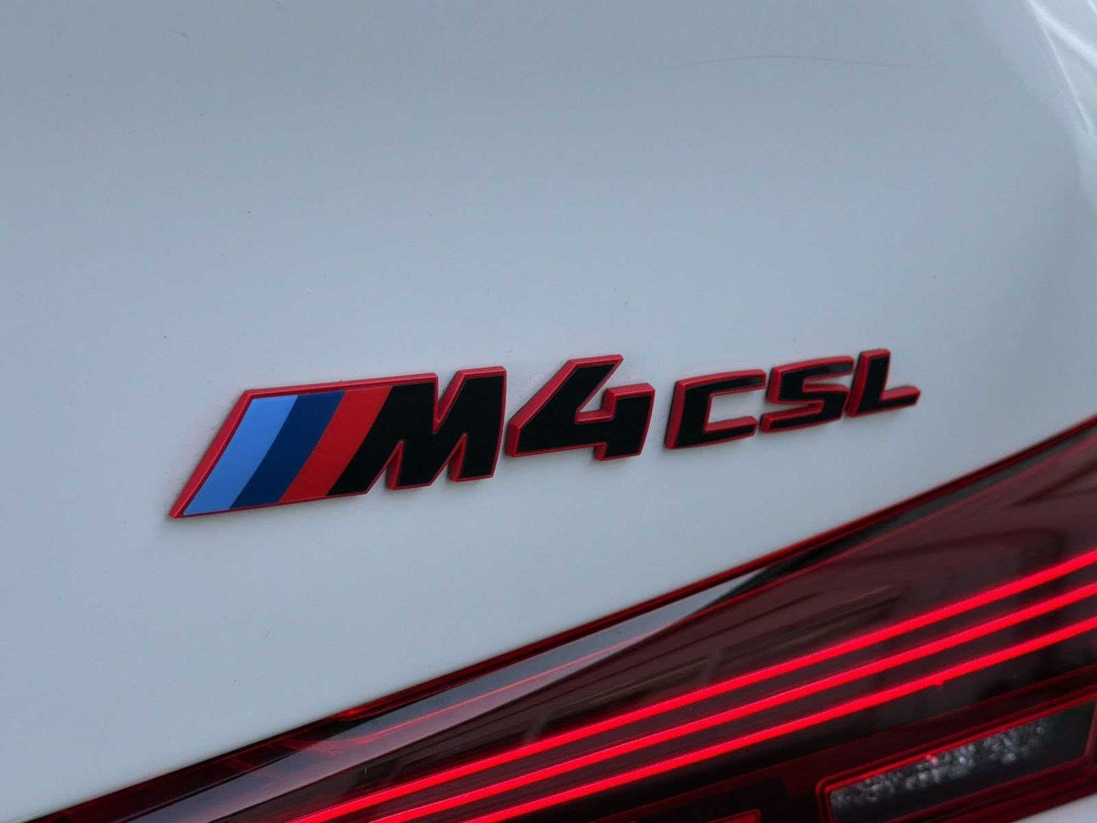 Used 2023 BMW M4 CSL RWD image 28
