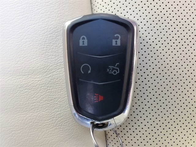 Used 2019 Cadillac XT5 Luxury image 34