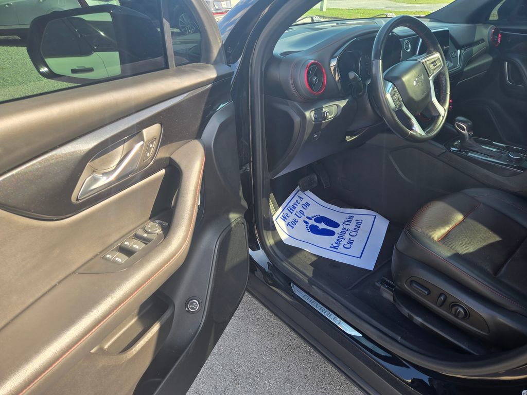 Used 2022 Chevrolet Blazer RS FWD image 6