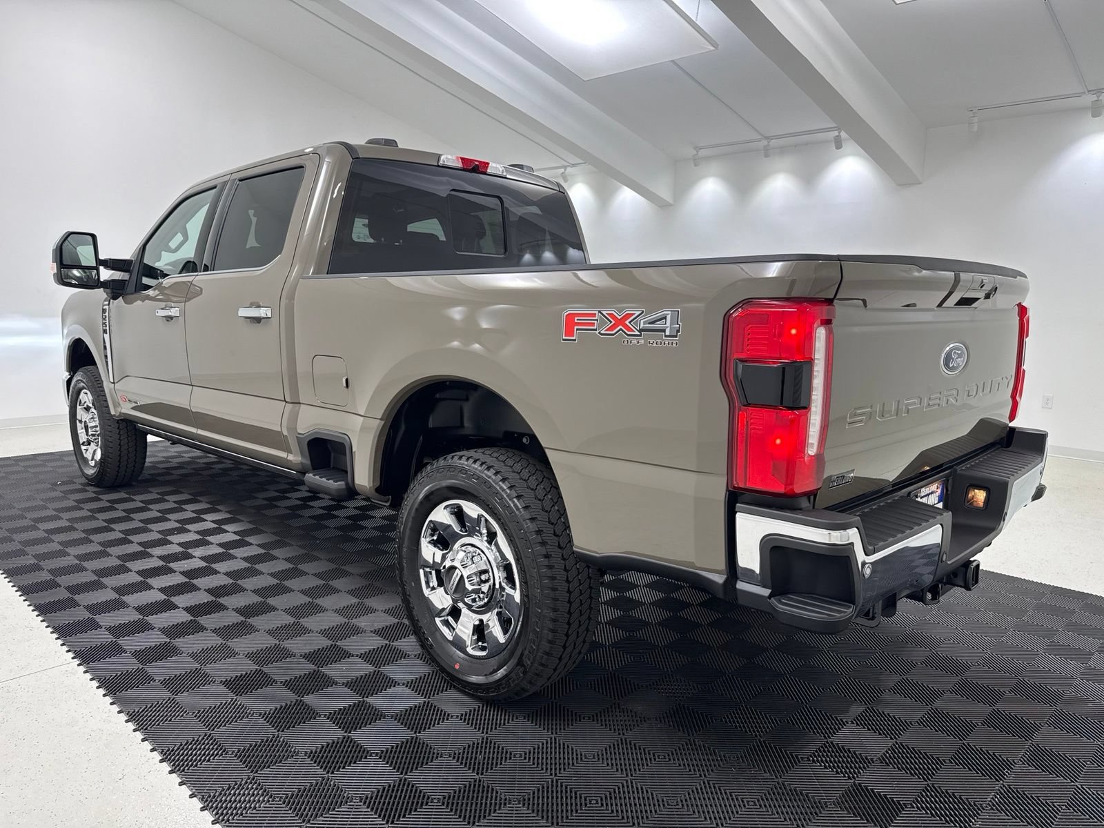New 2026 Ford F250 Lariat w/ Lariat Ultimate Package AWD/4WD image 5