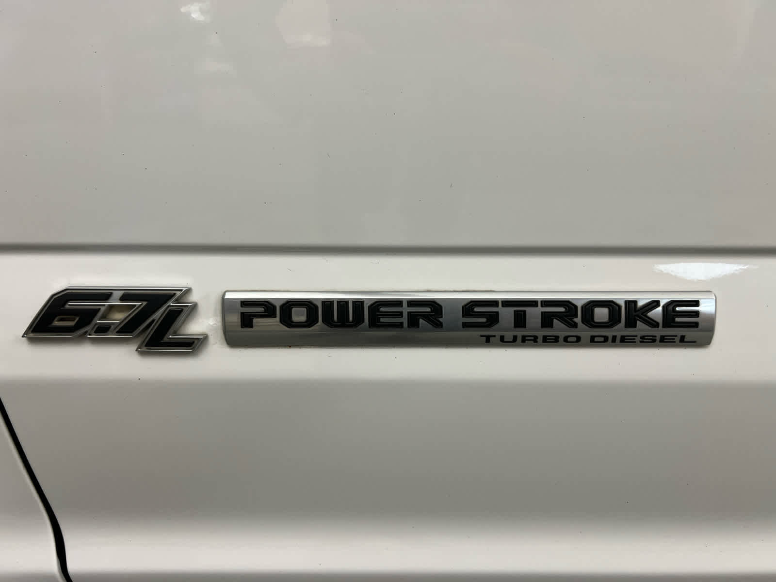 Used 2019 Ford F250 Lariat w/ Lariat Ultimate Package AWD/4WD image 23