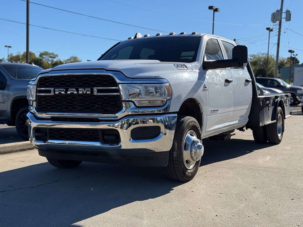 Used 2021 RAM 3500 Tradesman w/ Chrome Appearance Group AWD/4WD image 2