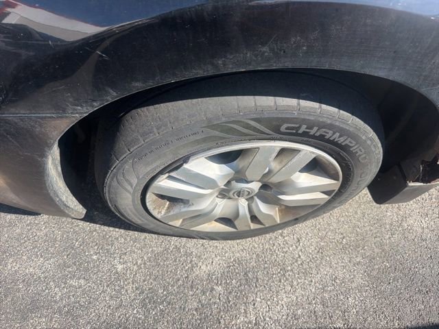 Used 2010 Nissan Altima 2.5 S image 9