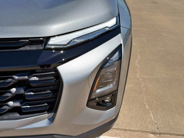 New 2026 Chevrolet Equinox LT w/ Convenience Package II image 9