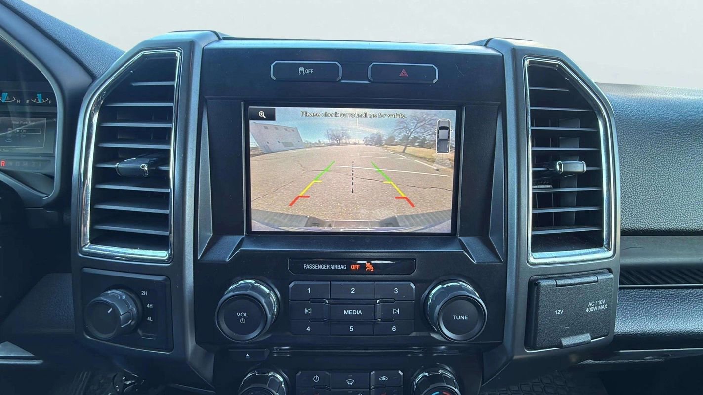 Used 2015 Ford F150 XLT w/ Equipment Group 302A Luxury image 12