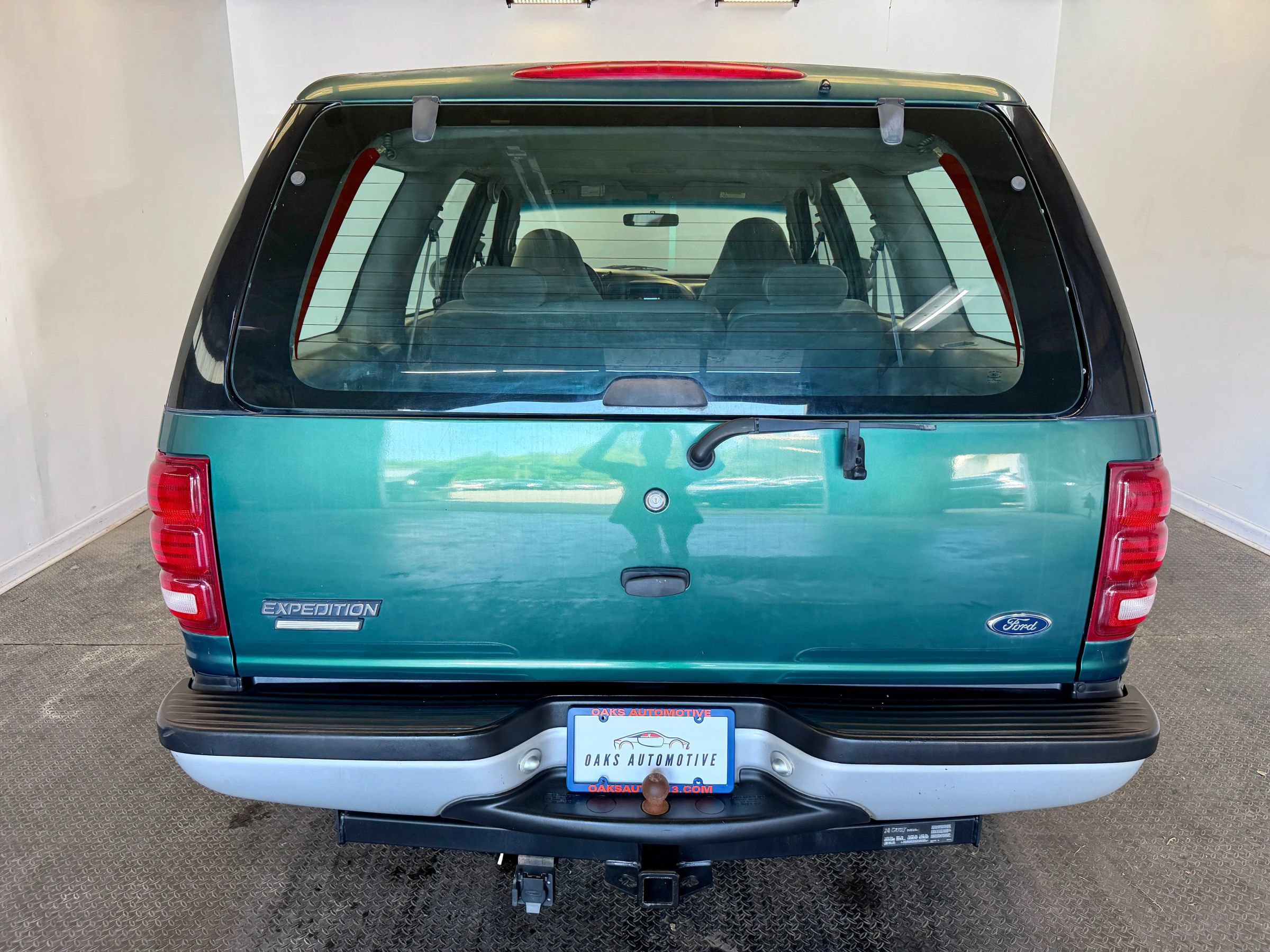 Used 2000 Ford Expedition XLT AWD/4WD image 6
