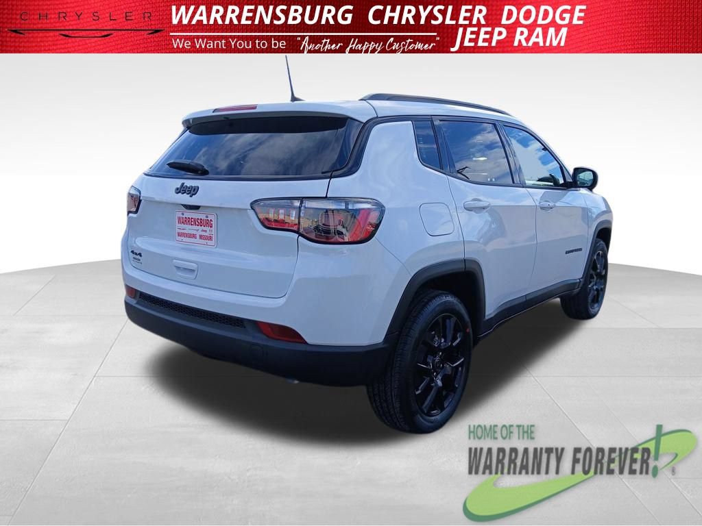 New 2026 Jeep Compass Latitude AWD/4WD image 4