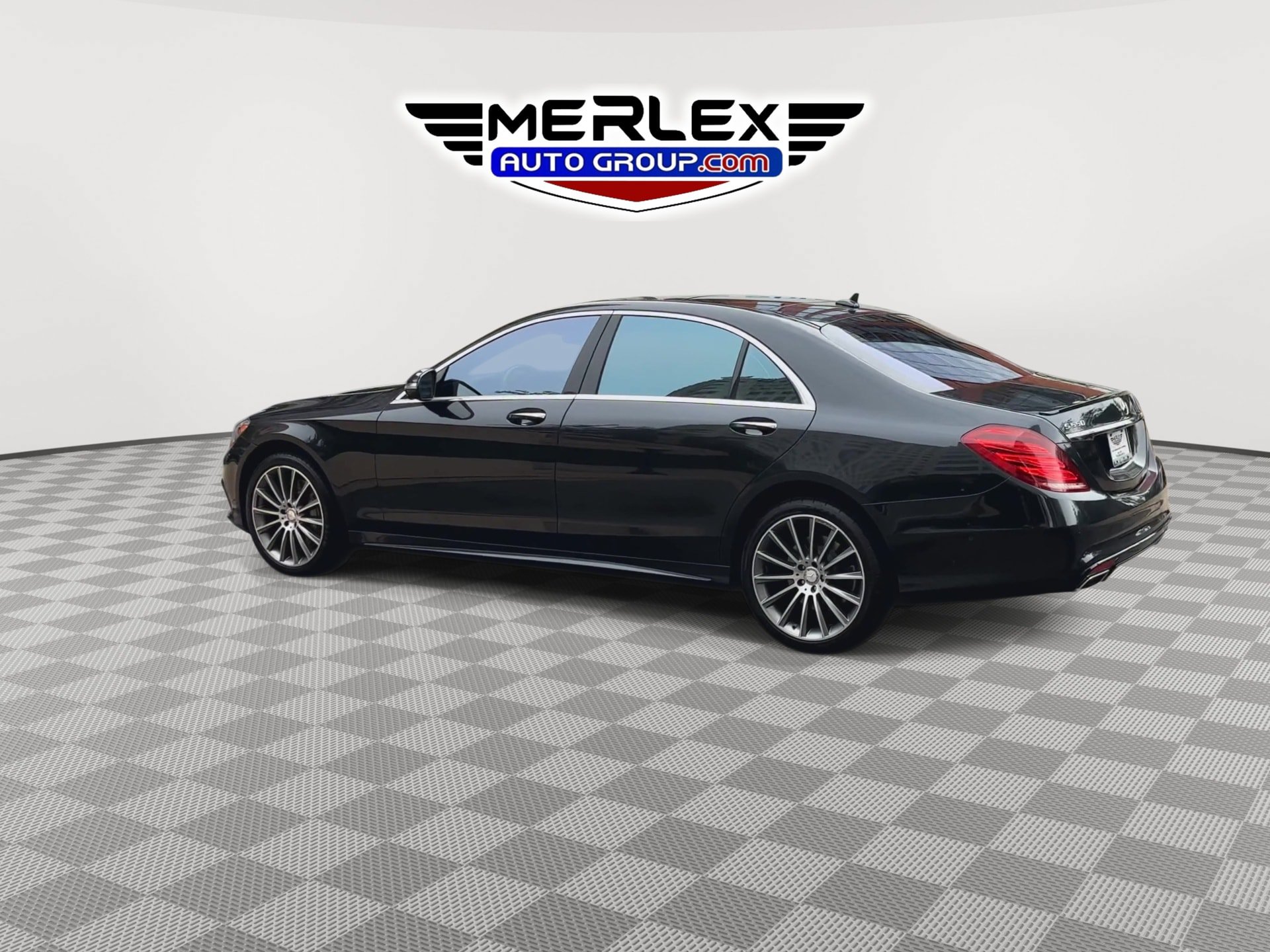 Used 2016 Mercedes-Benz S 550 Sedan image 6