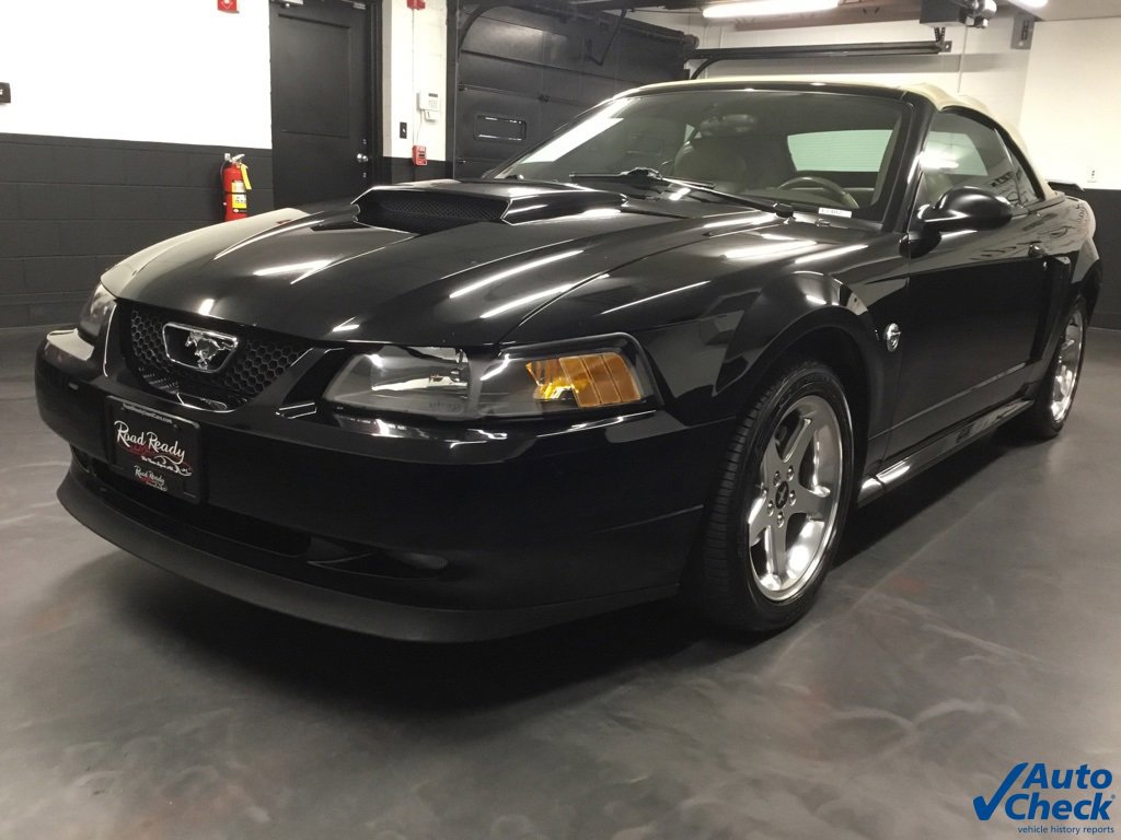 Used 2004 Ford Mustang GT image 16