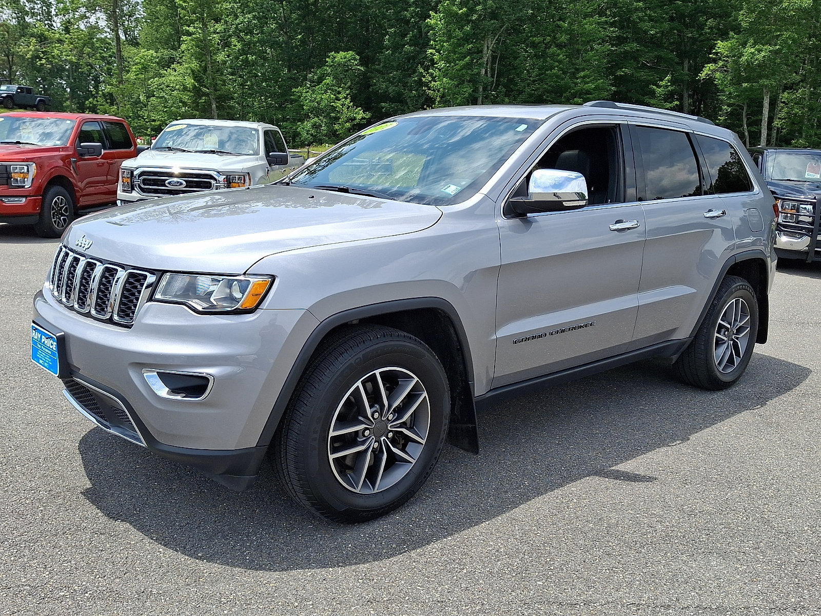 Used 2021 Jeep Grand Cherokee Limited w/ Trailer Tow Group IV AWD/4WD image 3