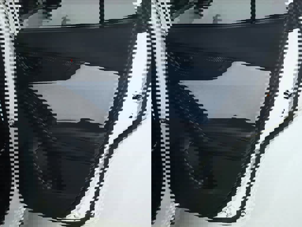 Used 2022 Subaru Crosstrek 2.0i Premium w/ Moonroof Package image 32