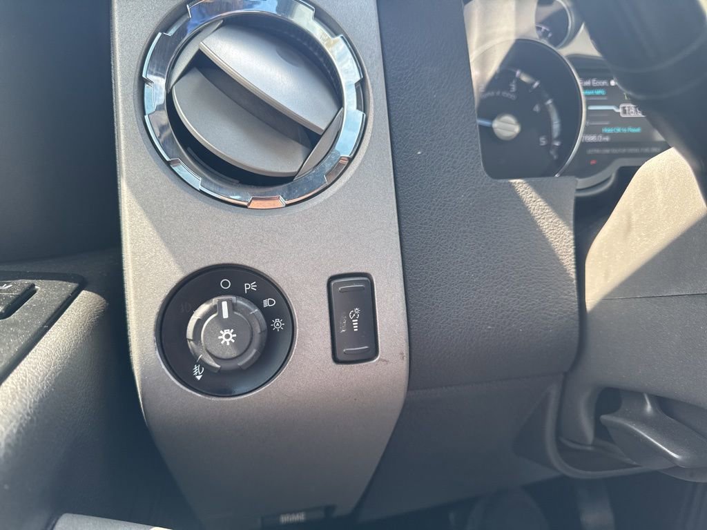 Used 2012 Ford F350 Lariat w/ Chrome Pkg AWD/4WD image 27