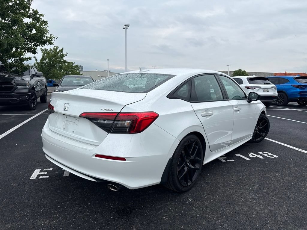 Used 2023 Honda Civic Sport image 9
