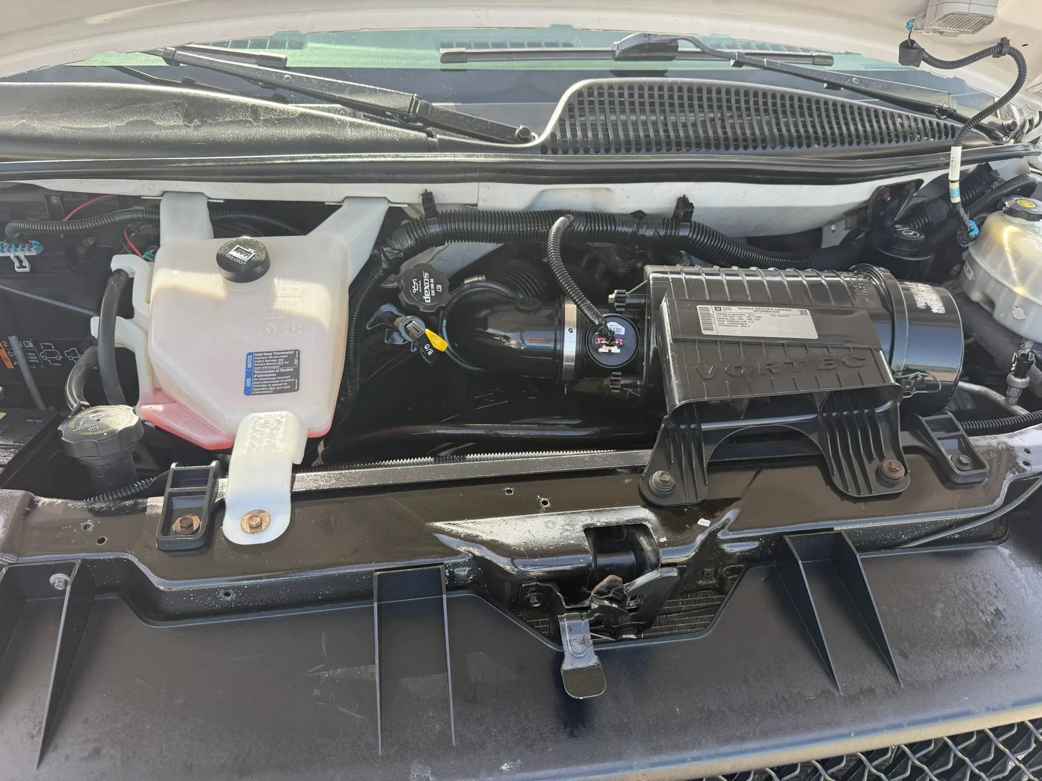 Used 2014 Chevrolet Express 1500 RWD image 8