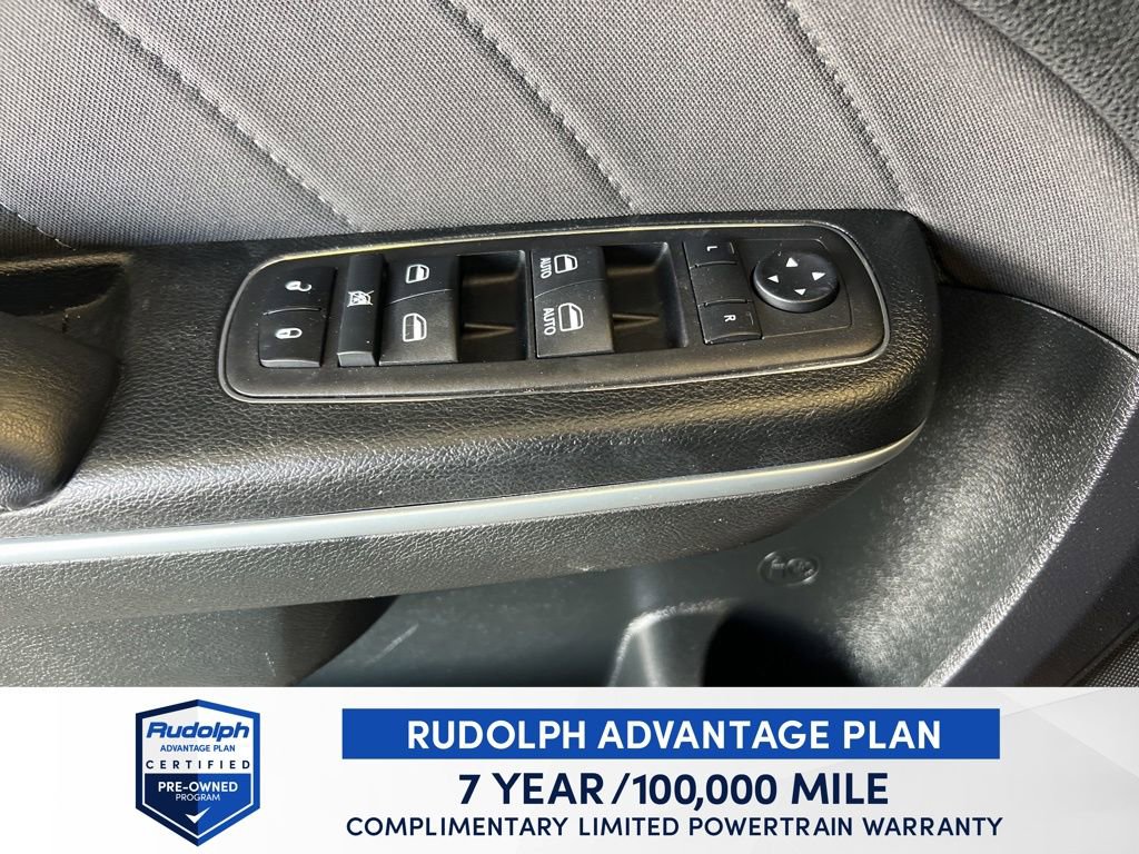 Used 2023 Dodge Charger SXT image 29